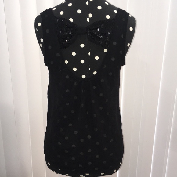 Wet seal black top - Picture 4 of 9